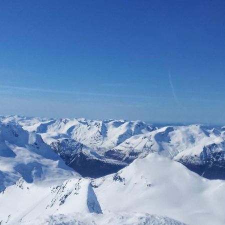 Вилла Bakken, Feriebolig Volda Экстерьер фото